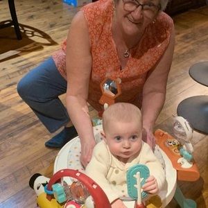 Meet your Posher, Anne